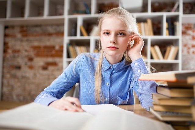 6 Brilliant Strategies For Teaching Across The Digital Divide 3 young girl studying